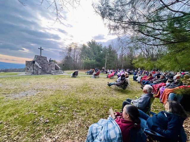 Easter Mount Easter sunrise service returns to Mount Pisgah Altar | News | dailyitem.com