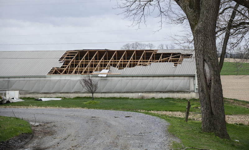 Tornado touchdown, power loss hit Valley
