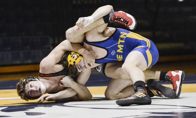 H S Wrestling Line Mountain Breezes Past Canton In District Duals Opener Sports Dailyitem Com