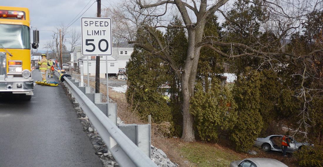 Three injured in Winfield crash News