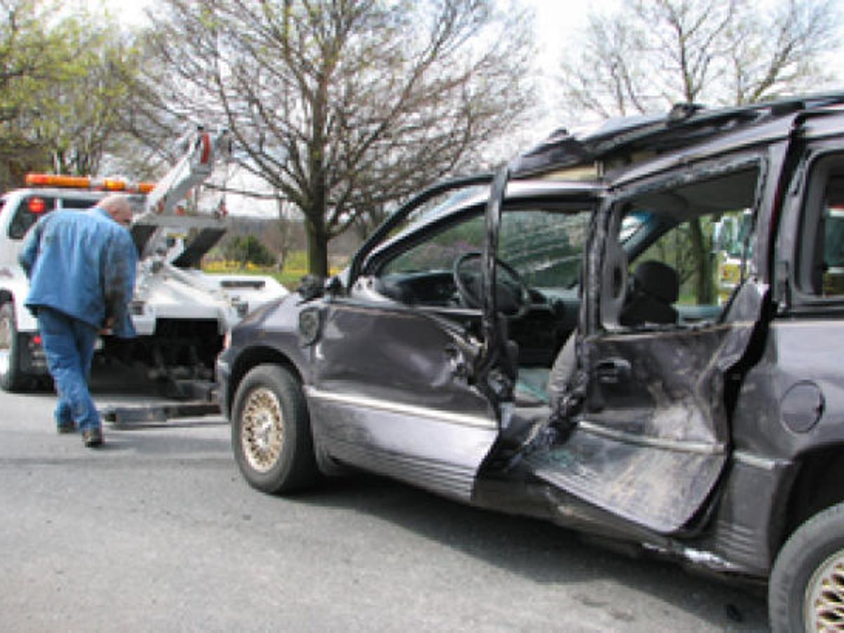 Shamokin Man Hurt In Route 0 Crash News Dailyitem Com