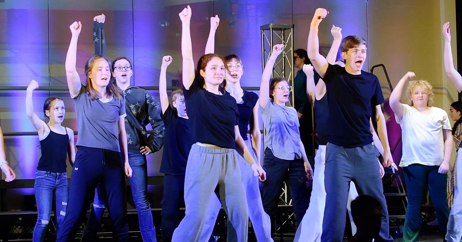 Line Mountain students ready to cut 'Footloose' - Vimarsana News