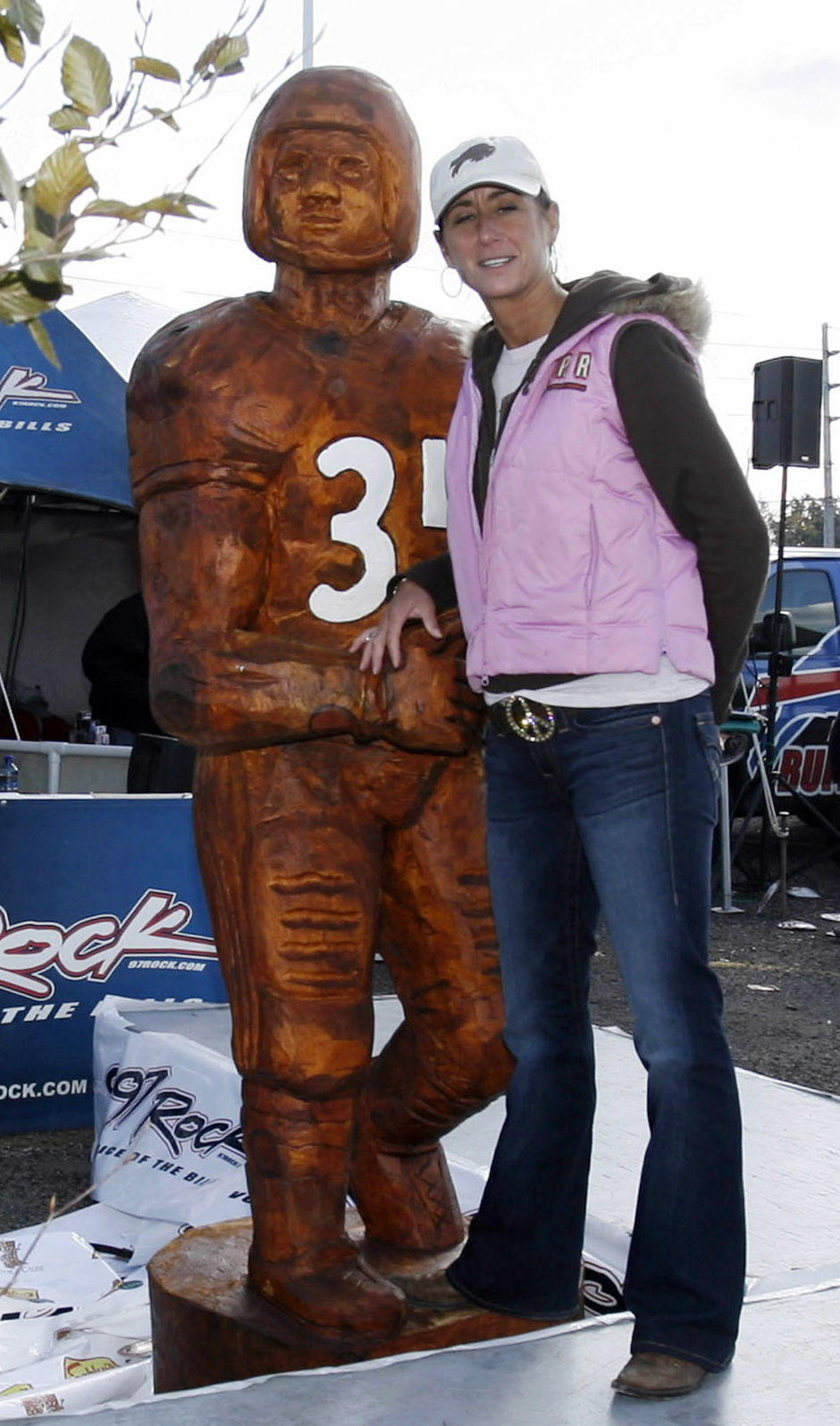 Thurman Thomas, former player of the Buffalo Bills, poses with a