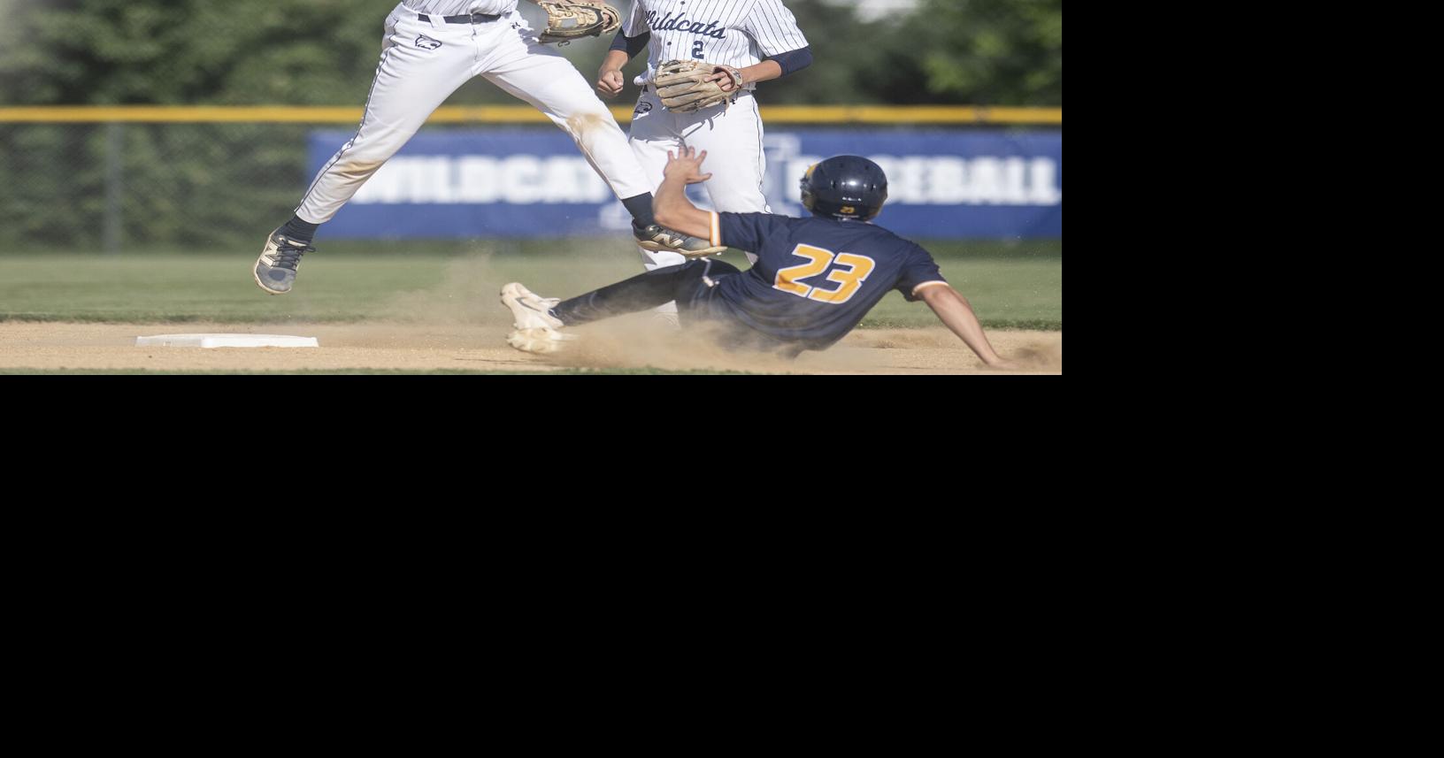 'Cats win ugly in opening round of PIAA playoffs