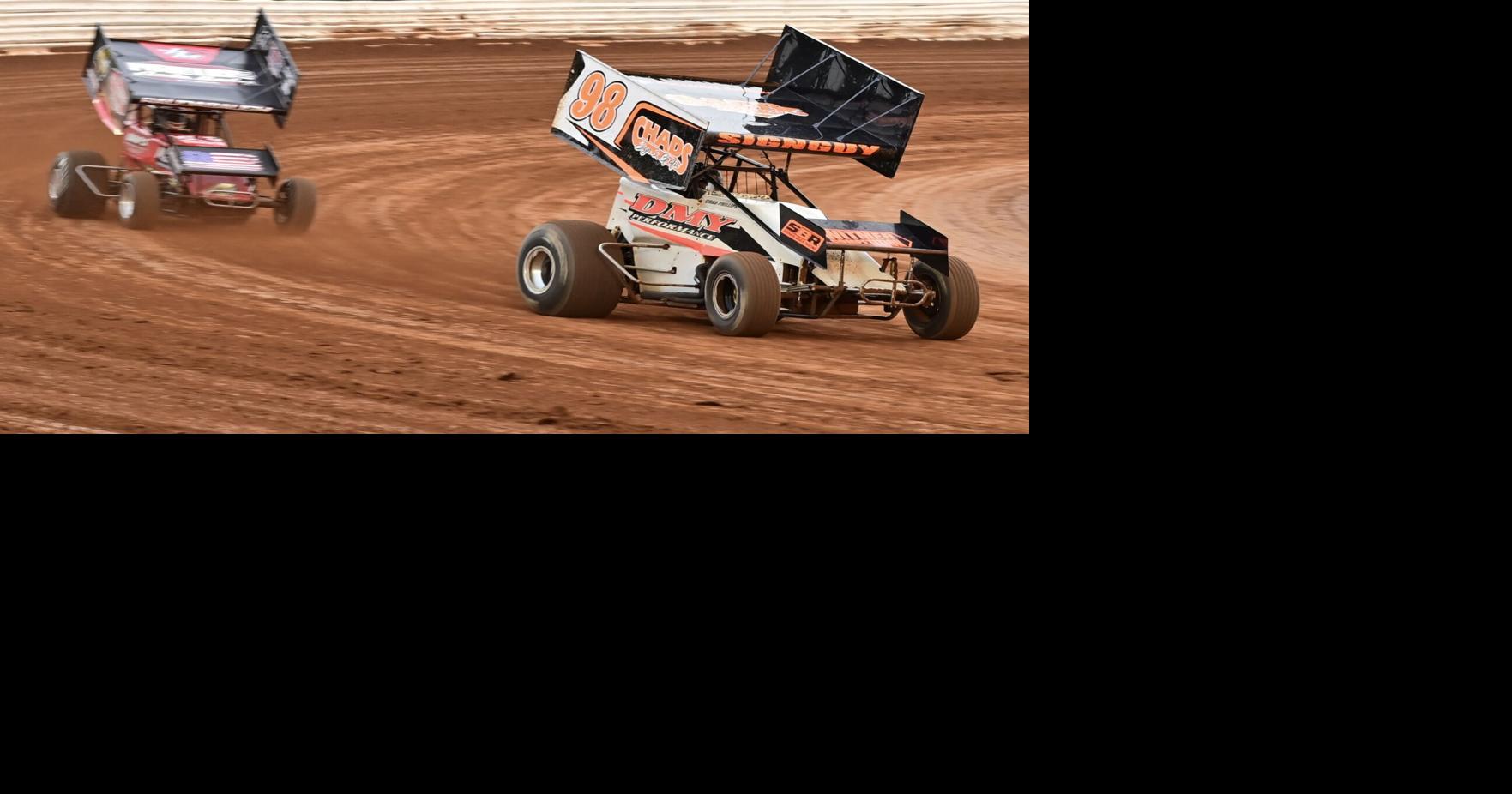 Satterlee runs to another Late Model win
