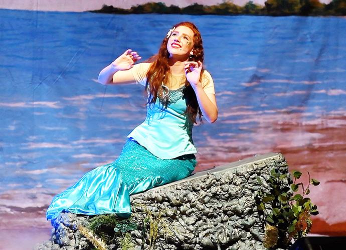 Theater community helped create Selinsgrove Area High School's 'The