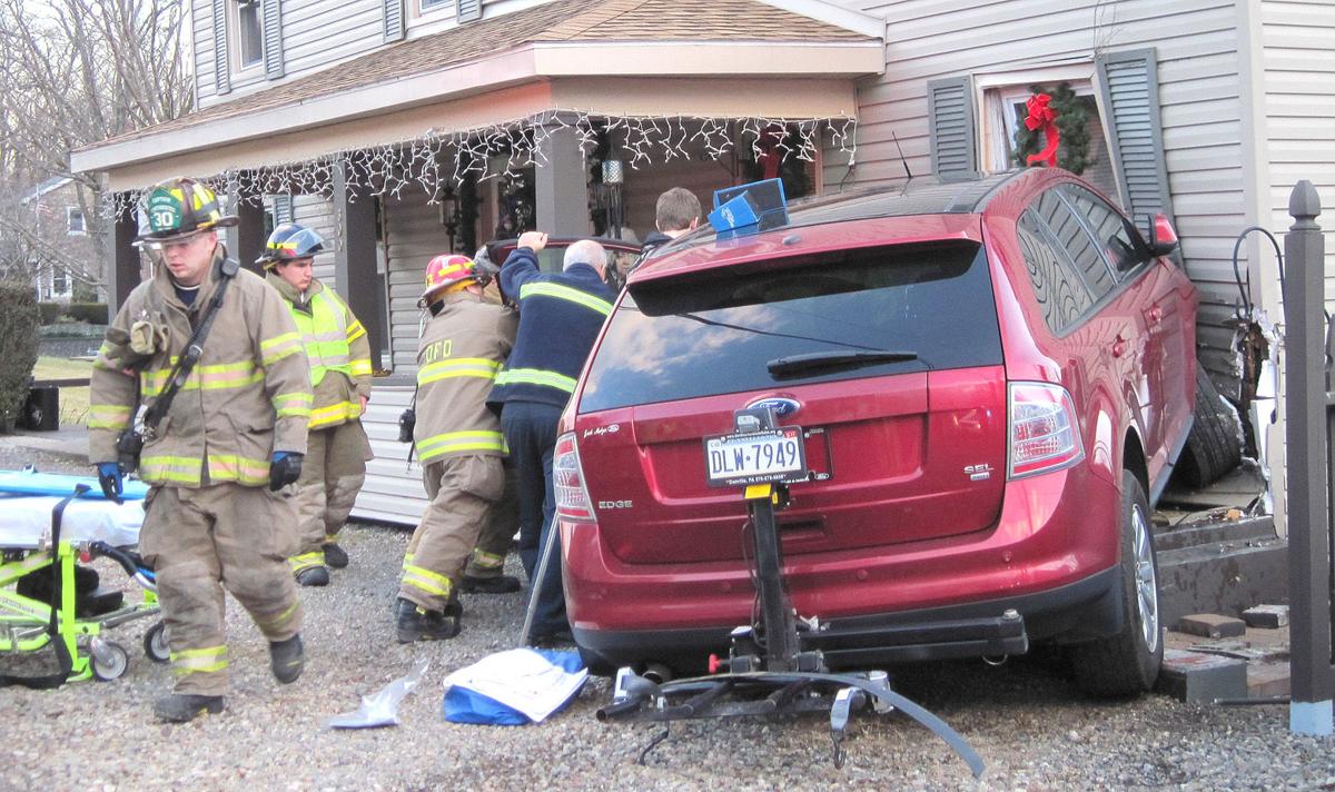 Suv Crashes Into House News 1877