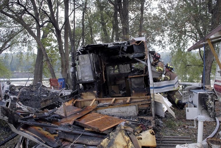 Campers destroyed in Island Park fire | News | dailyitem.com