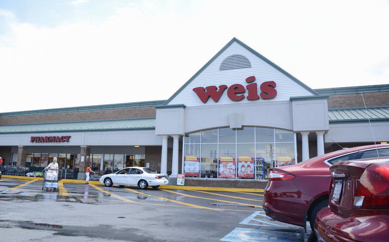 Weis Markets agrees to buy 38 Food Lion stores