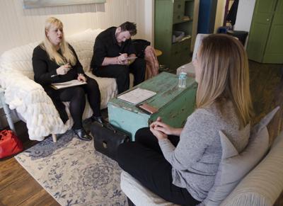 Valley Psychic Stops In At Scratching Post Cat Cafe Local News