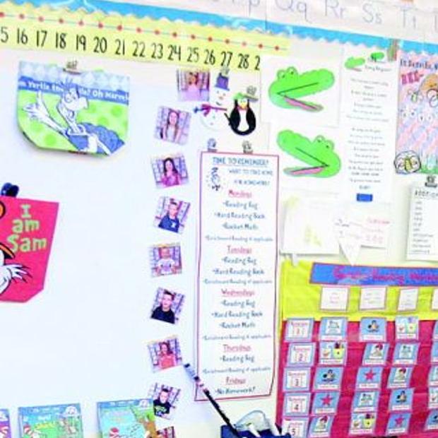 Cat Hats Books Steal Spotlight On Seuss Day News Dailyitem Com