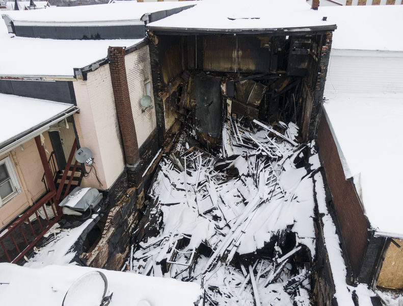 Chief Firefighters' efforts contained Mount Carmel fire Local News