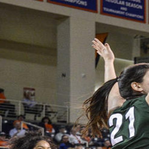 Women S Basketball Bucknell Needs Late Blocked Shot To Move On