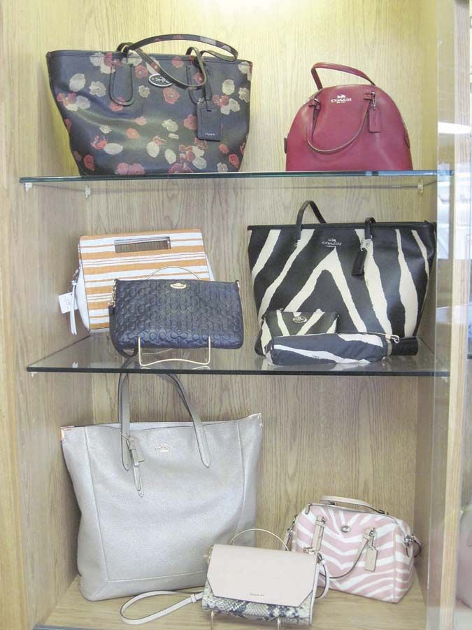 Louis Vuitton Handbags for sale in Odessa, Texas