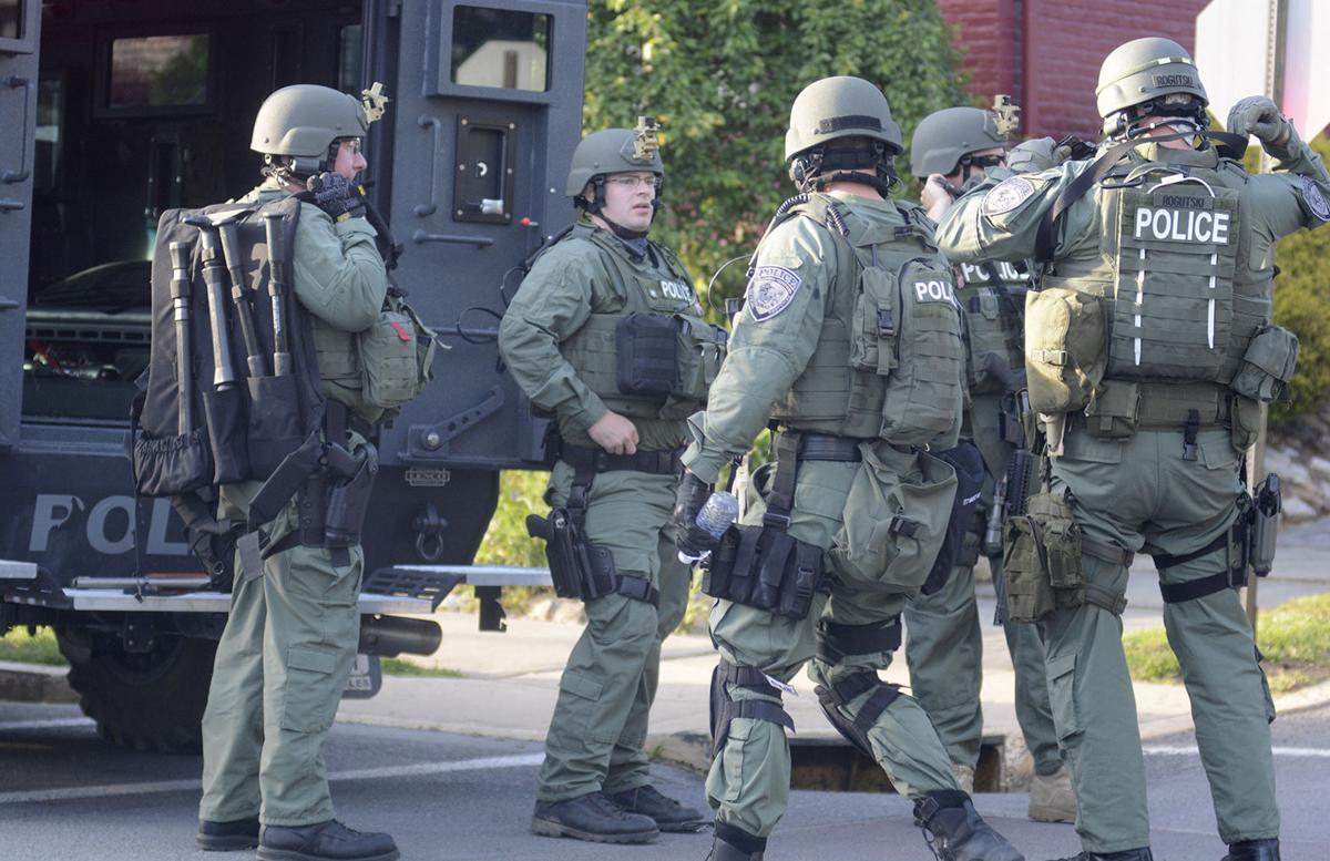 Standoff draws 35 cops Northumberland County