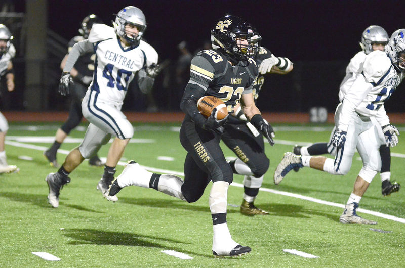 H.S. Football: Southern Columbia blows past Central Columbia in district semi | Sports