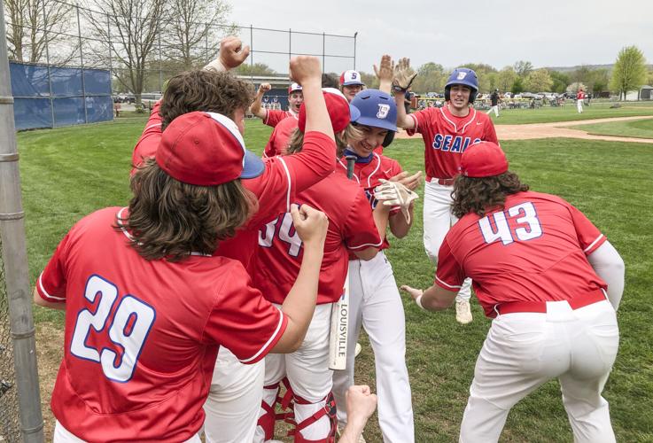 Hoover dominant in Selinsgrove's road win Sports
