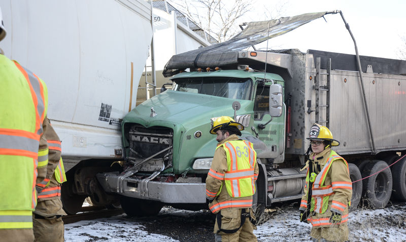 Train collides with truck near Elysburg | Local News | dailyitem.com