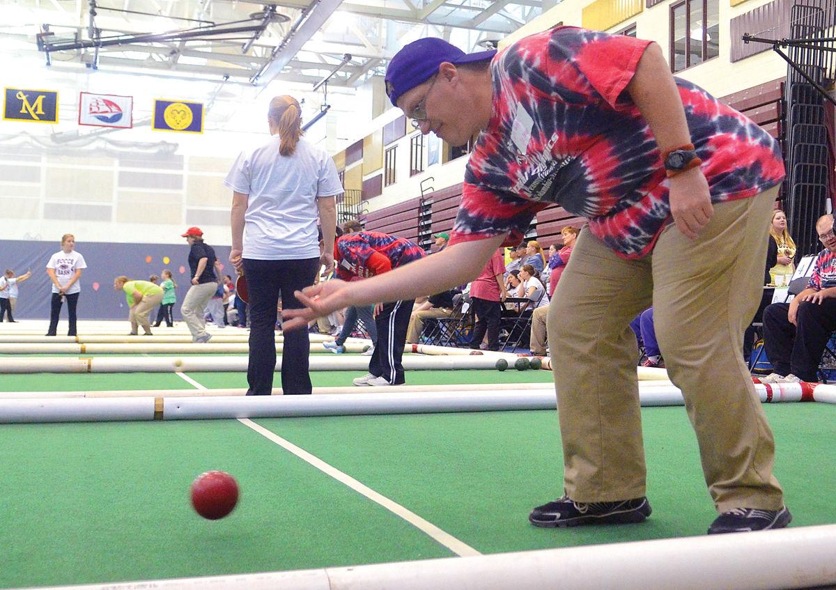 Bocce players on a roll at Bloom U. News