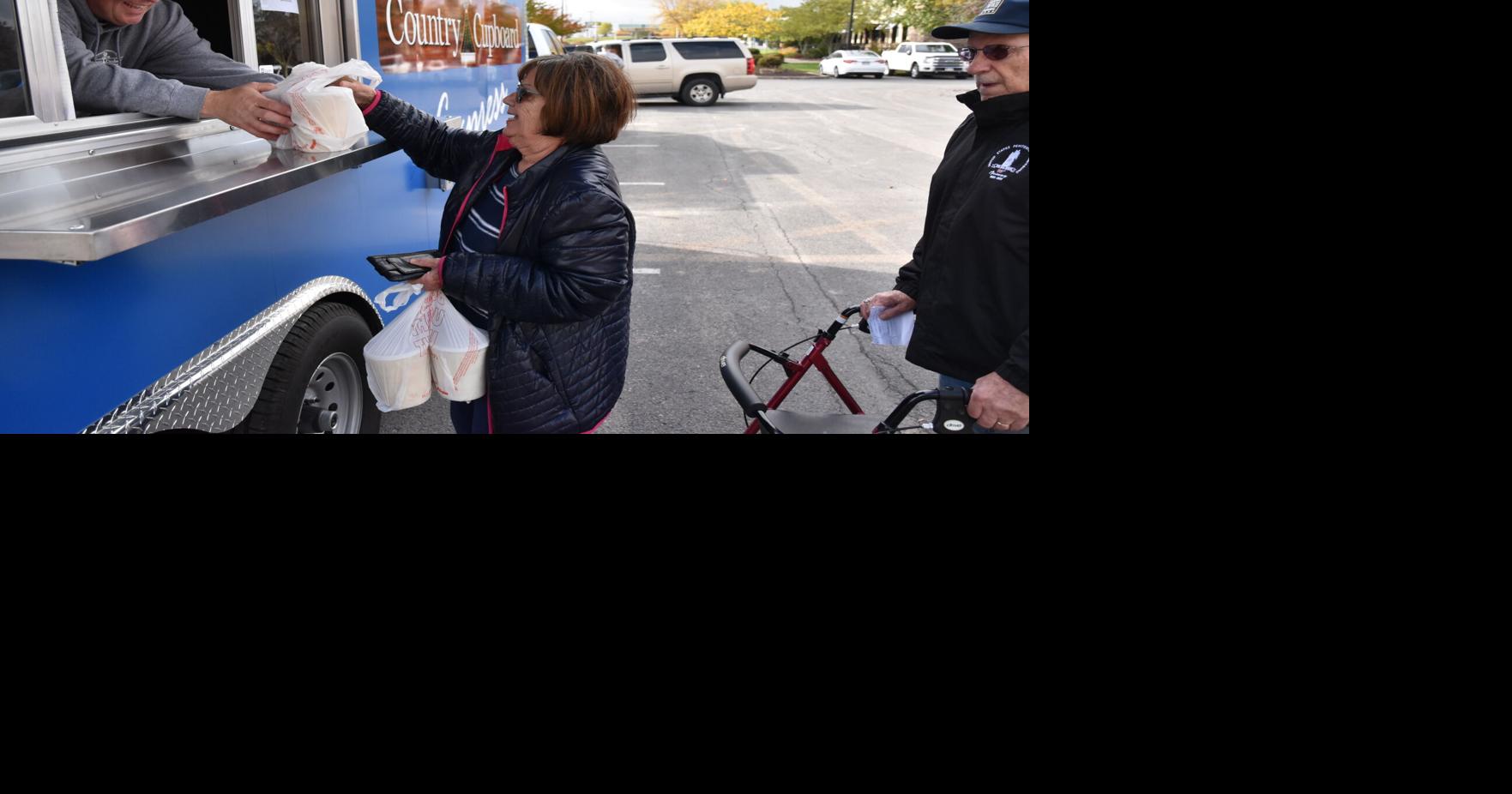 Country Cupboard Express draws hungry crowds in Lewisburg News