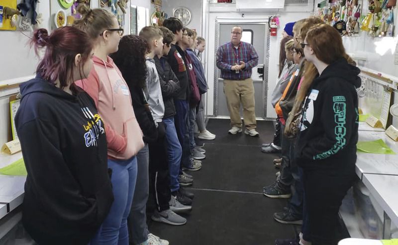 Last day for Mobile Ag lab at Line Mountain | Local News | dailyitem.com