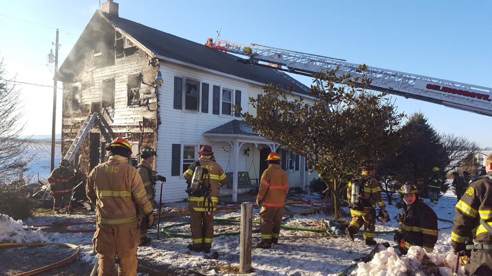 Update Wind Blown Flames Caused Middleburg Area House Fire Family Safe News Dailyitem Com