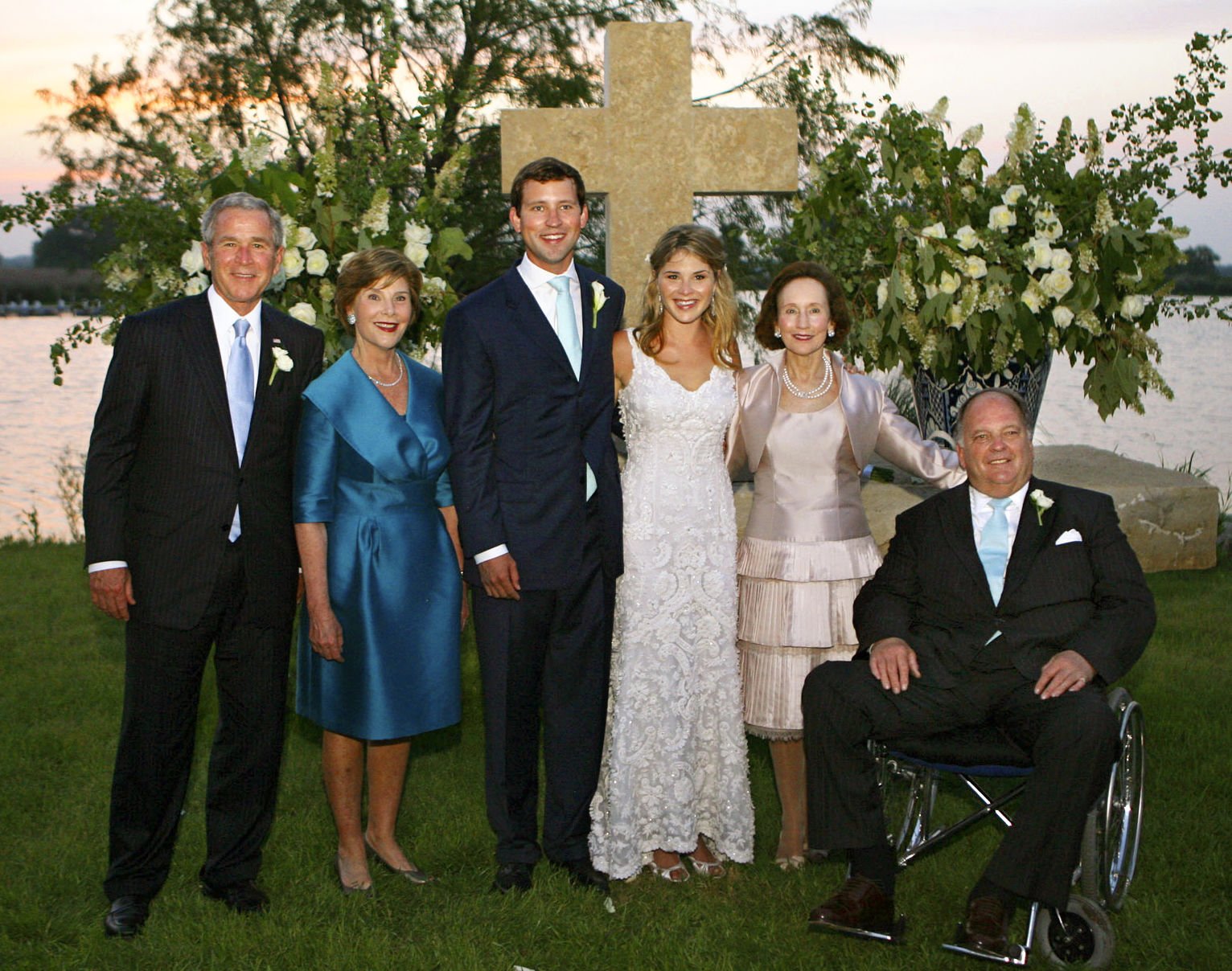 Laura bush outlet wedding dress