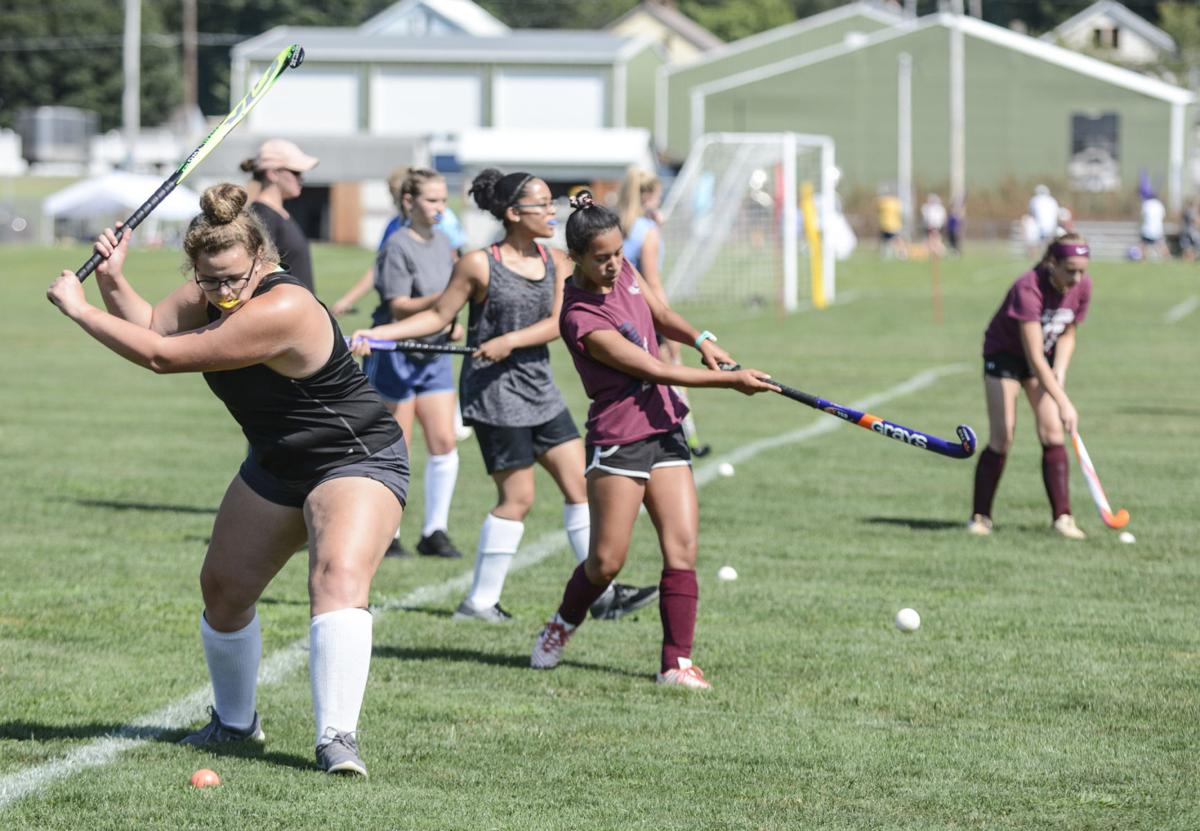 RI081319fieldhockeyC.jpg
