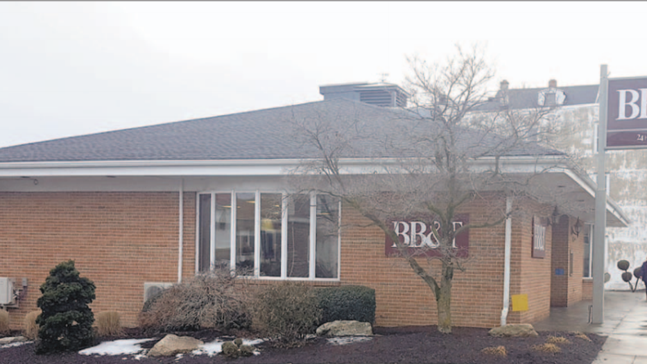 Police Suspect Threatened To Start Shooting Inside Bank News Dailyitem Com