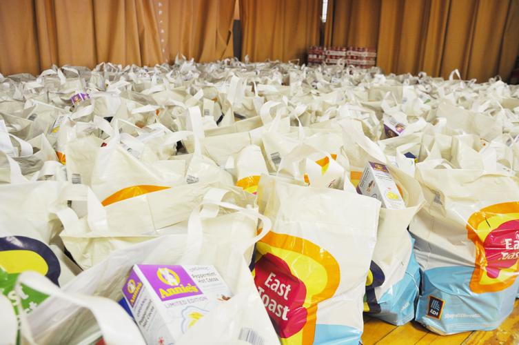 DanvilleRiverside Food Bank puts meals on tables for 350 families