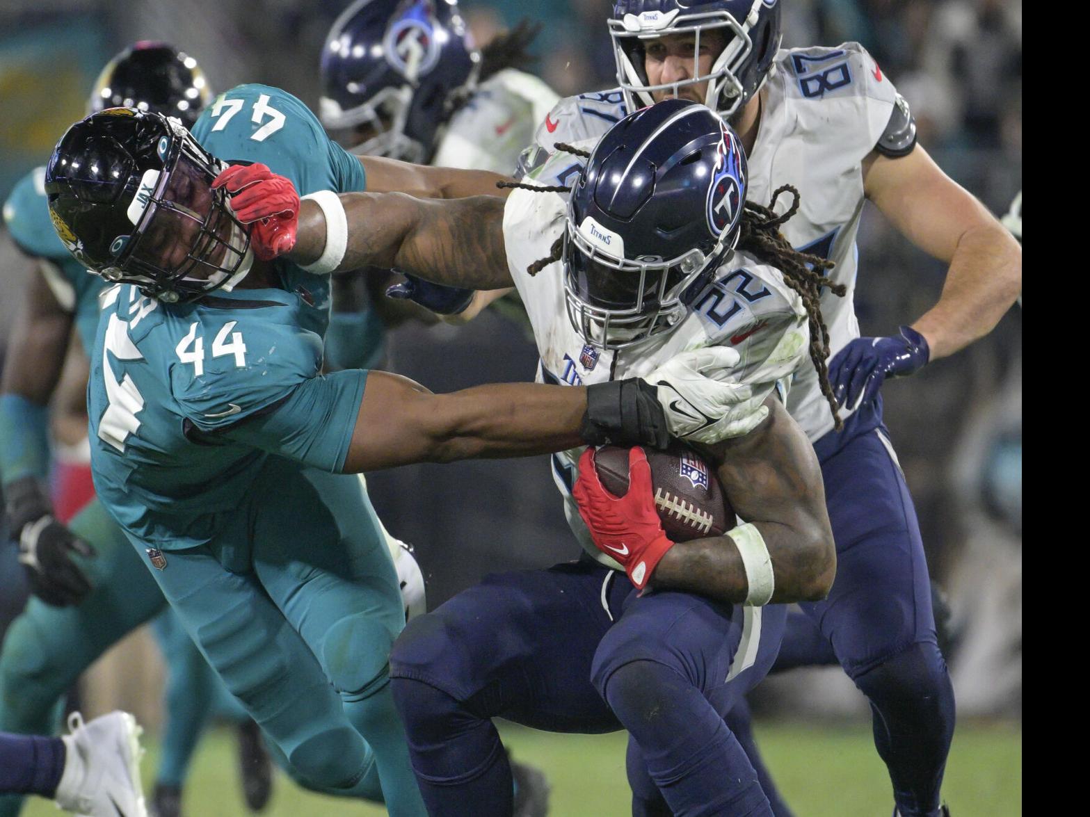 Jags return fumble for TD, beat Titans for AFC South title