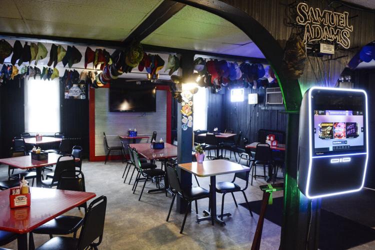 Sunbury resident reopens Top Hat restaurant Business