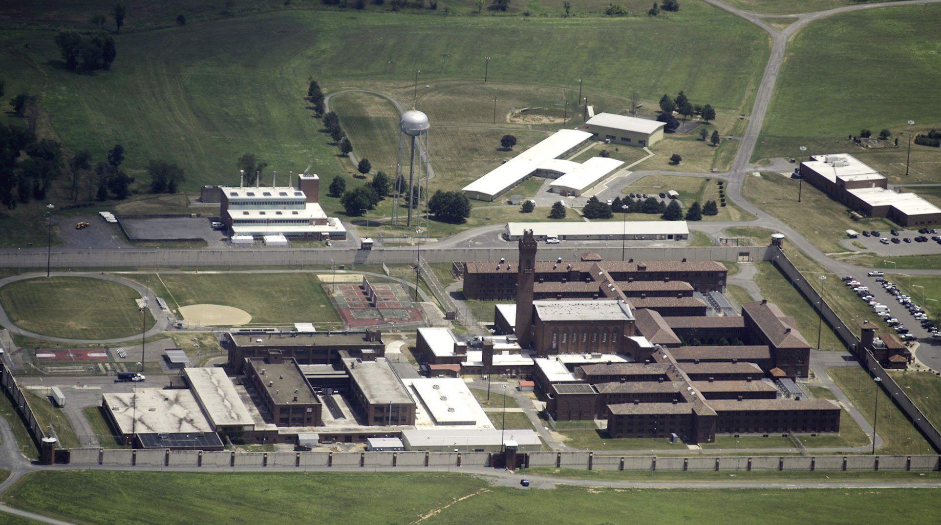 Union County officials in dark on BOP plans for USP Lewisburg