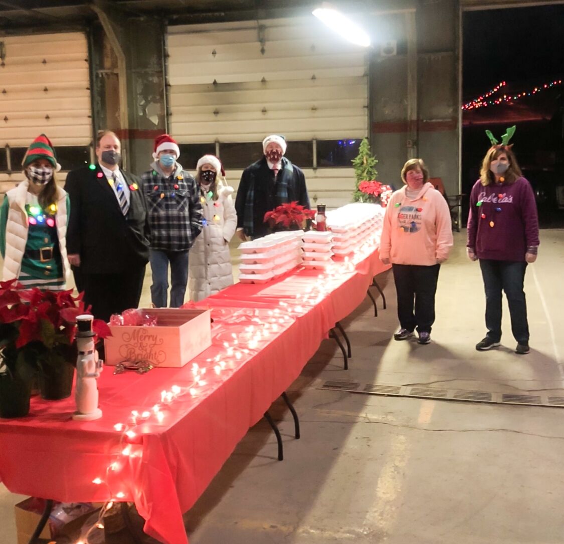 Company safely continues decades-old tradition of hosting holiday  celebration | Snyder County | dailyitem.com
