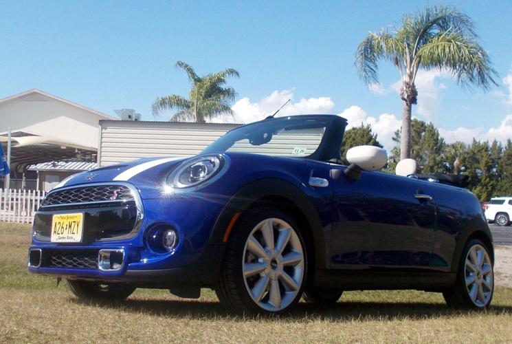 MINI Cooper S soft top is all the rage, Autos