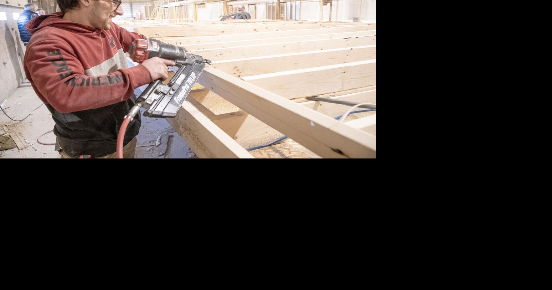 Apex Homes exceeds sales goal despite running at less than capacity