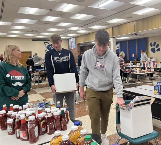 Mifflinburg Kiwanis and school district organize food drive to support