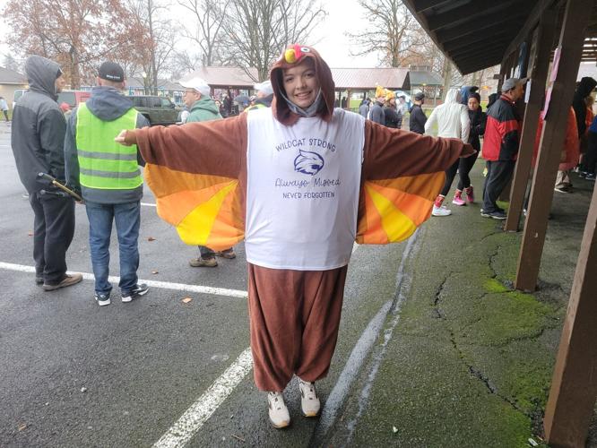 More than 400 race in Mifflinburg Turkey Trot News