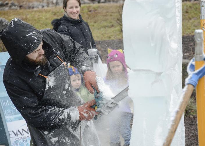 Wielding chainsaw, propane torch sculptor kicks off Lewisburg Ice