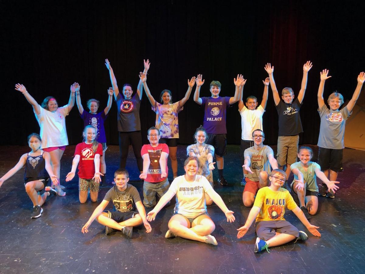 Theater Programs Help Valley Children Develop Beyond The Stage Applause Dailyitem Com