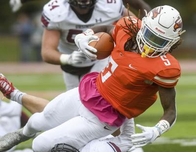 Su Moves Up To No 19 In Diii Football Polls Sports Dailyitem Com