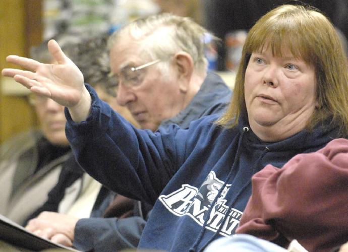 Teen gang drives Port Trevorton group to consider Crime Watch News