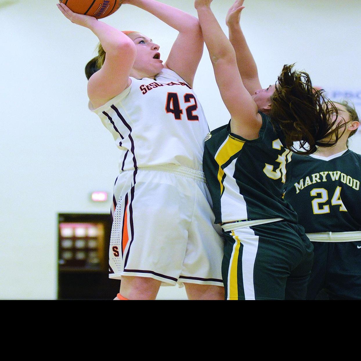 Women S Basketball Su Tops Marywood Behind Williams 29 Points