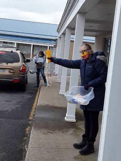 Ymca Hosting Free Mask Giveaway Local News Dailyitem Com