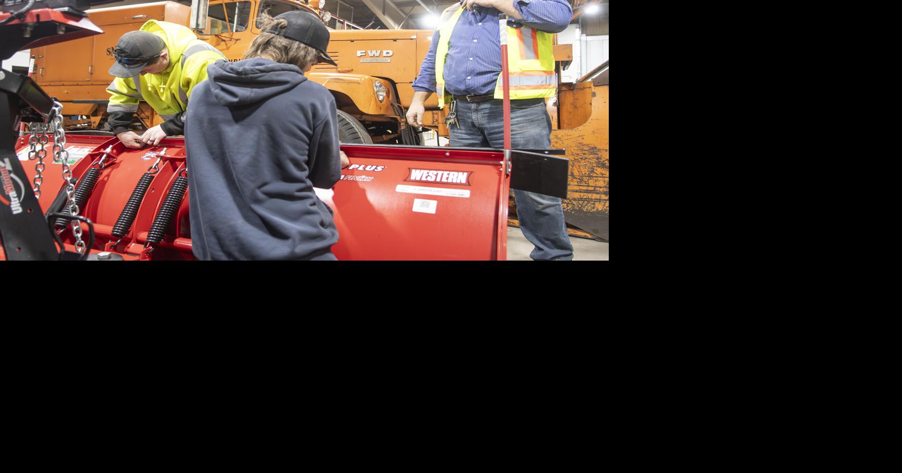 Street crews across region prepared for expected winter storm | News ...