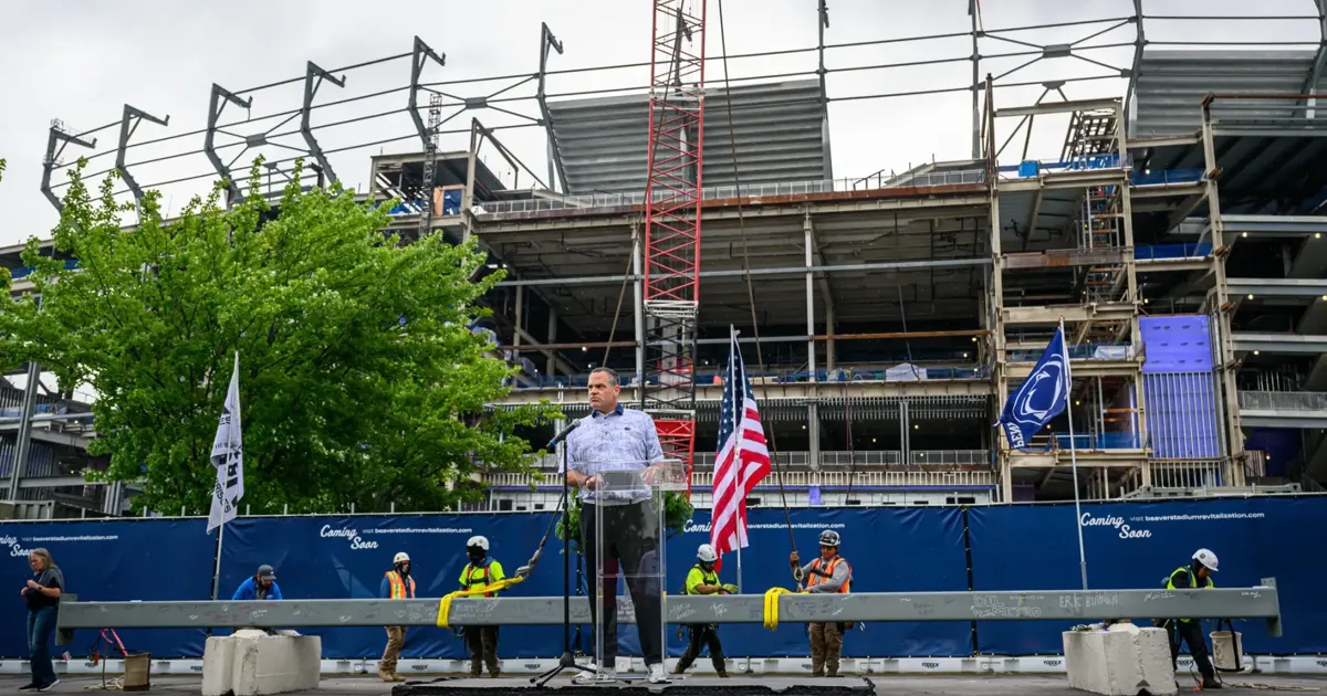 Penn State 'tops off' Beaver Stadium project