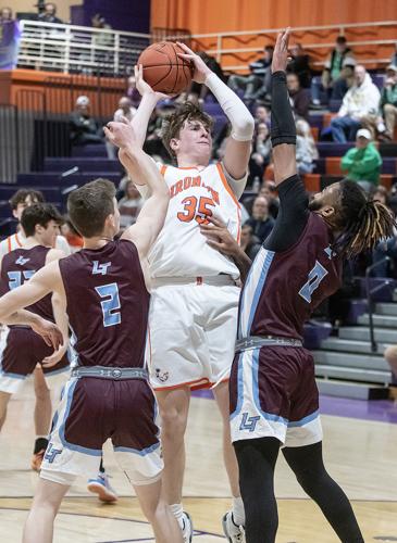 Late putback gives Lancers win over Ironmen | Sports | dailyitem.com