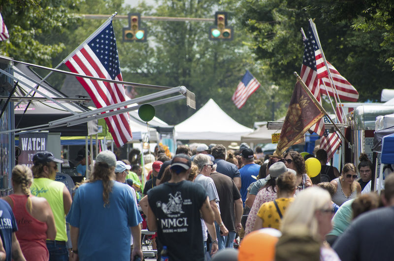 Thousands hit the street for Sunbury River Festival Local News