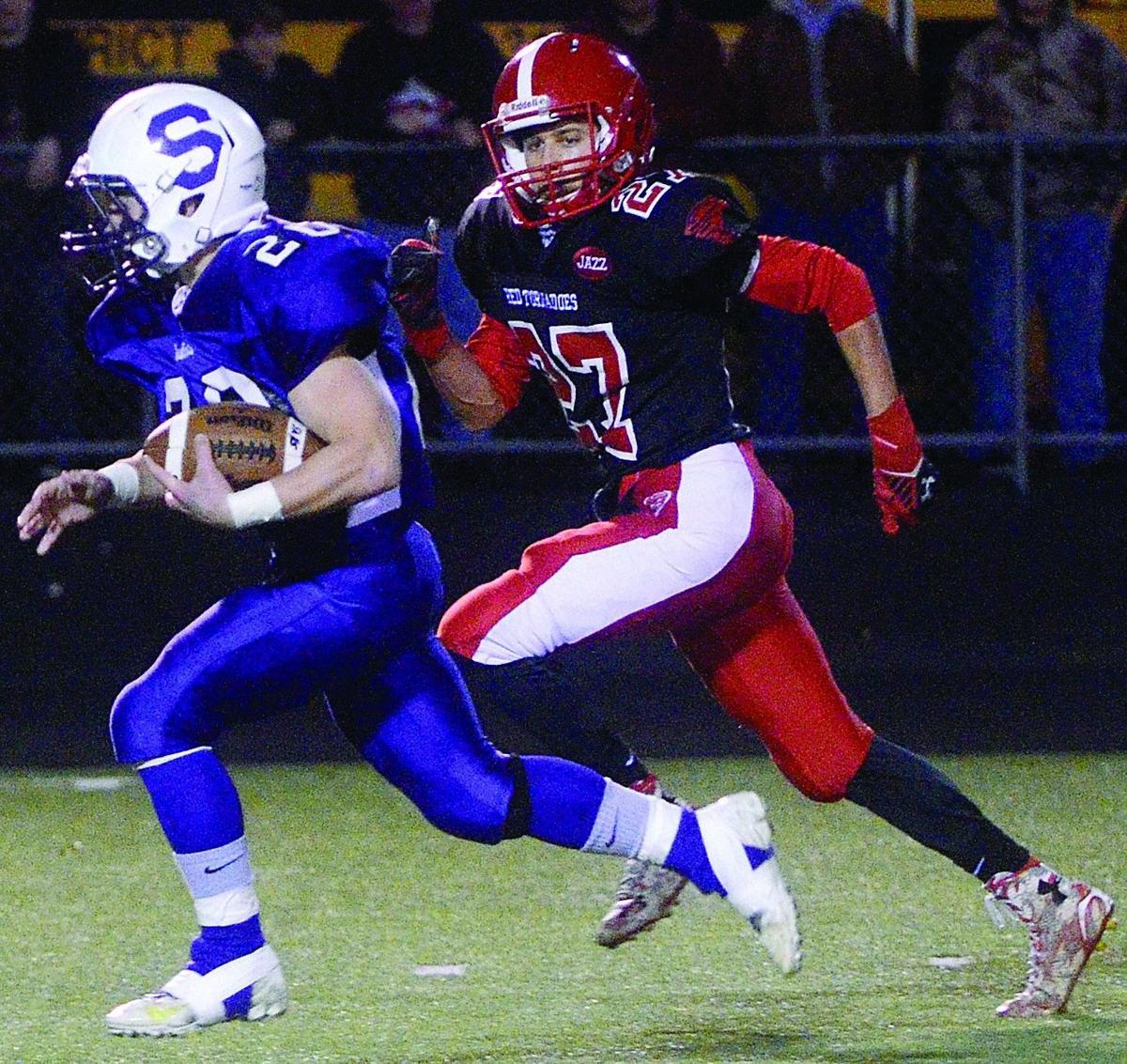 H.S. football notebook Mount Carmel QB nerves, mistake