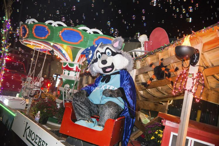 Thousands line streets for Sunbury Halloween parade Local News